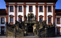 /album/fotogalerie-trojsky-zamek-barokni-stavba/jizni-schodiste-jpg/